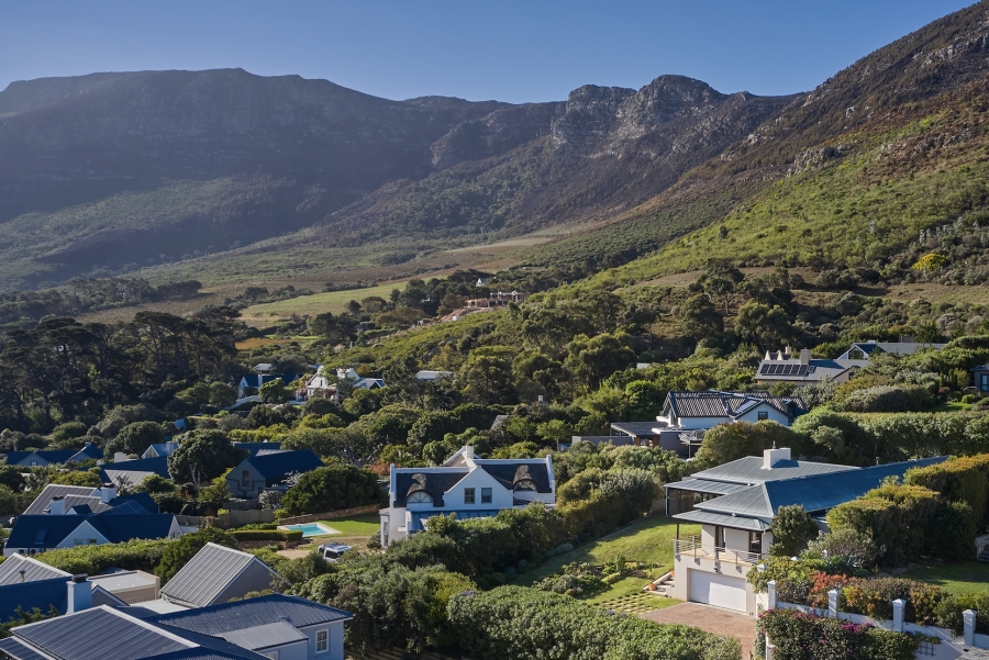 4 Bedroom Property for Sale in Belvedere Western Cape